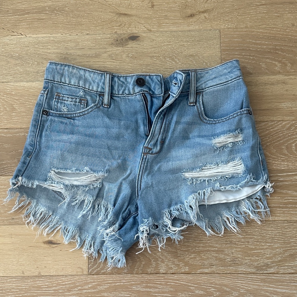 Frayed Hem Blue Jean Shorts